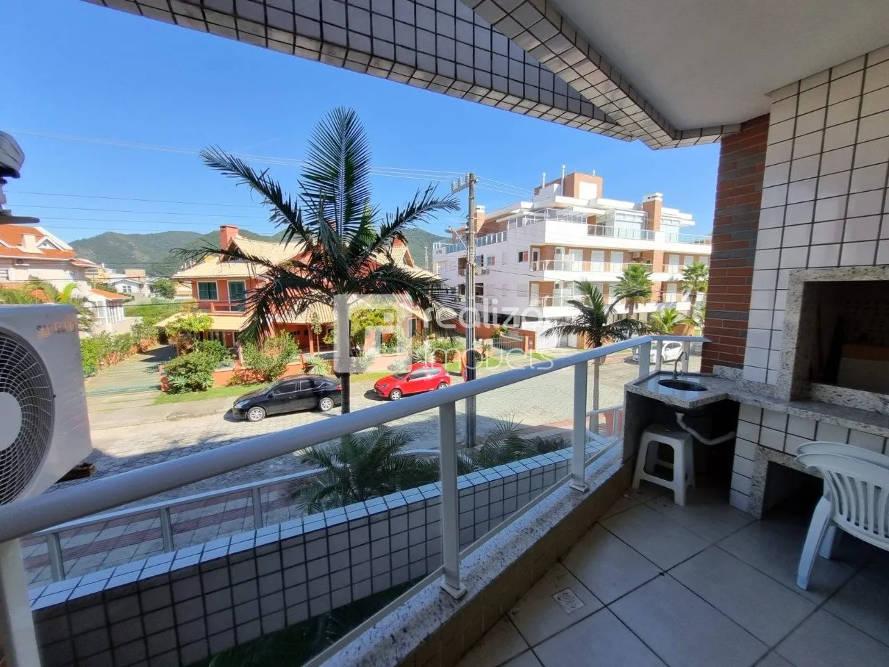 2-bedroom apartment with a water view in Florianópolis — photo 18