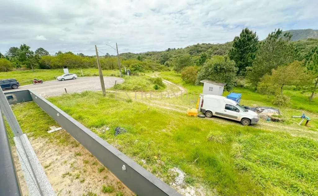 3-bedroom house with a mountain view in Florianópolis — photo 35