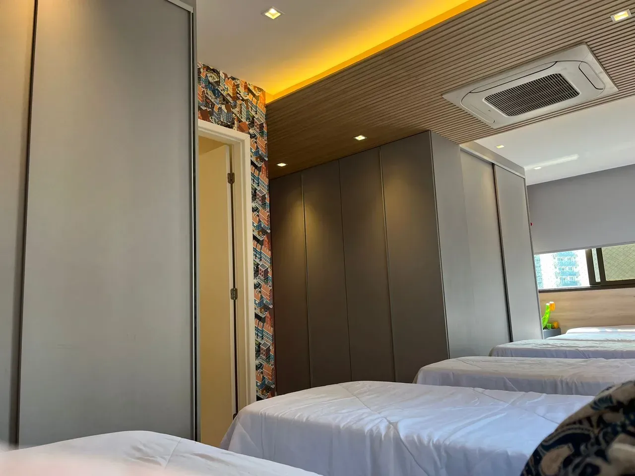 Apartamento amueblado de 4 dormitorios con vistas — photo 41