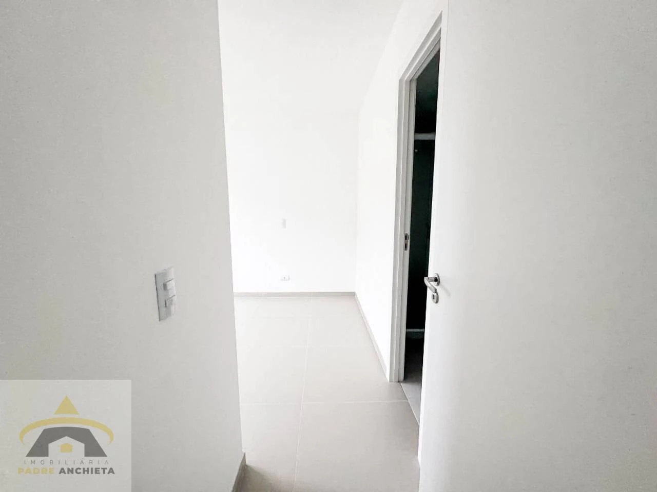 2-bedroom apartment with a home office in Curitiba — photo 16