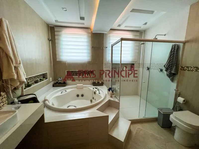 Furnished 4-bedroom house with 4 baths, 540 m² — photo 19