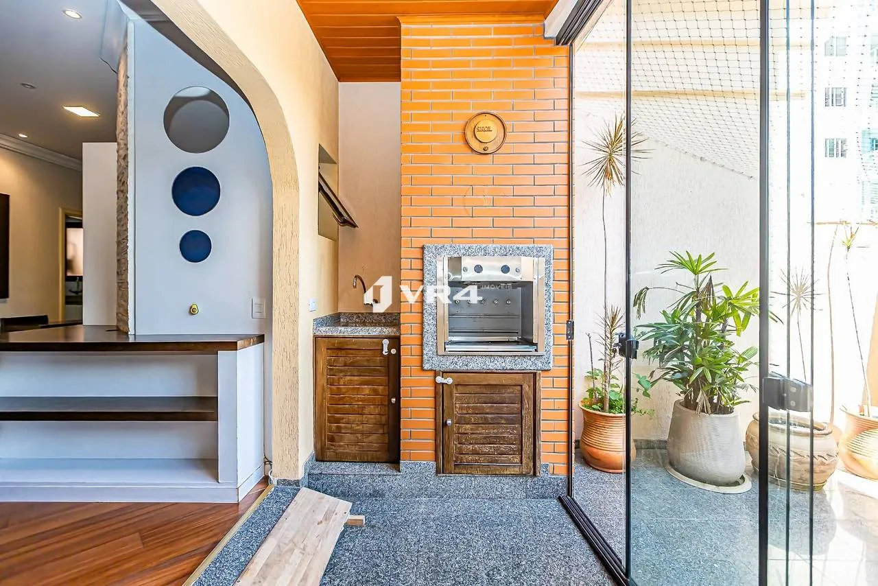 Garden apartment with 3 bedrooms and private BBQ area — photo 11