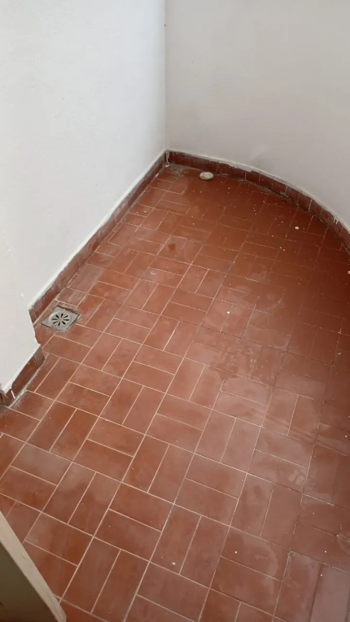 Apartamento de 1 quarto com varanda e cozinha fechada — photo 9