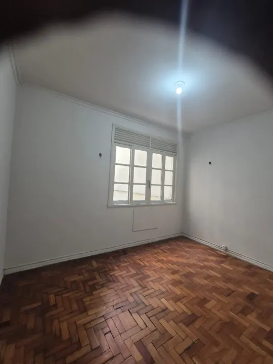 100 m² apartment with 3 bedrooms and 2 bathrooms — photo 7