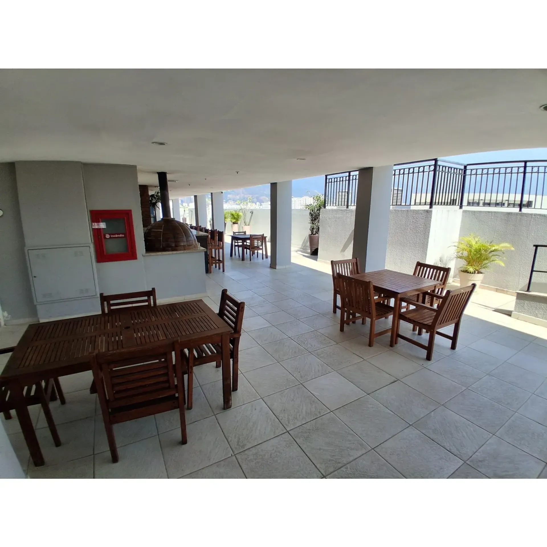 73 m² 2-bedroom rental apartment with balcony — photo 18