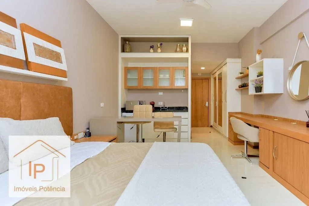 Furnished studio with 30 m², 1 bedroom and work area — photo 5