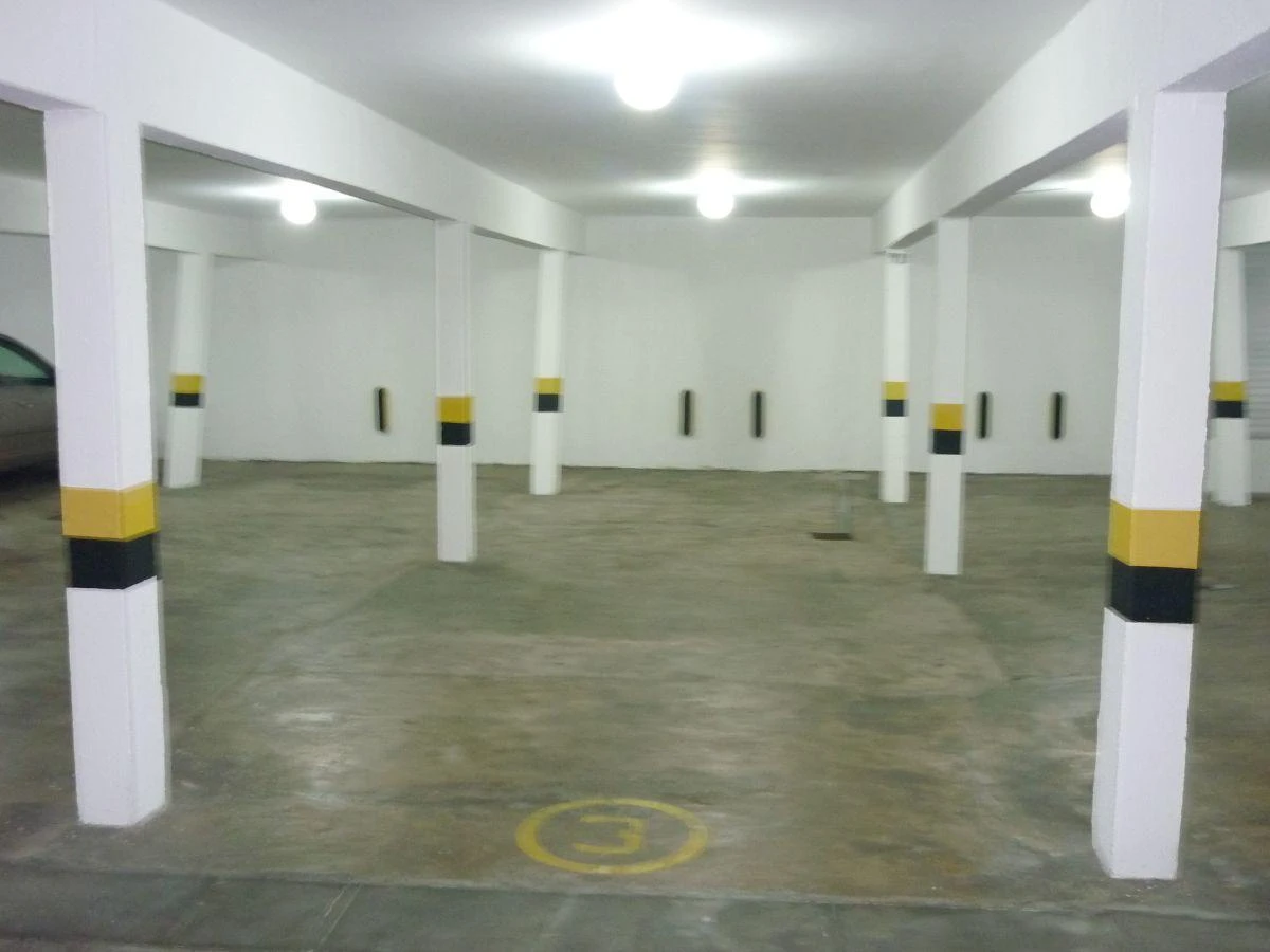 Apartamento de 156 m² com secadora e janelas do piso ao teto — photo 37