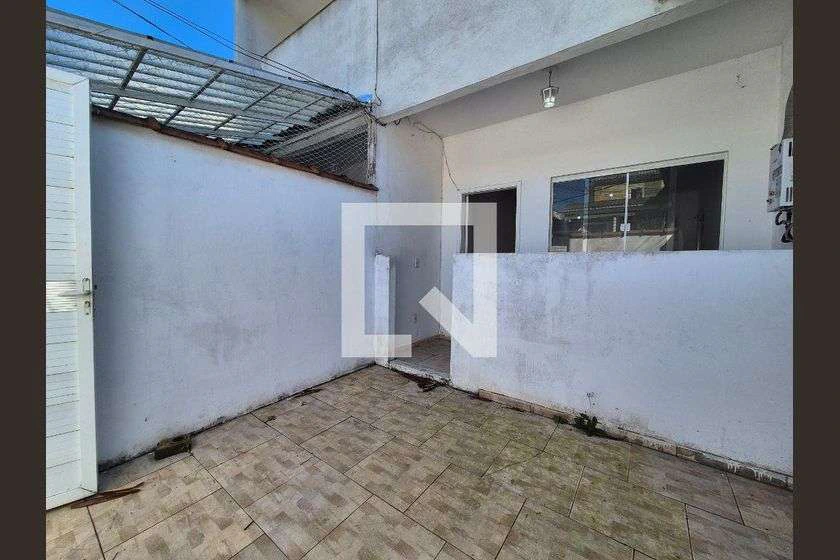 Ground-floor apartment 75 m² with 2 bedrooms and yard — photo 3