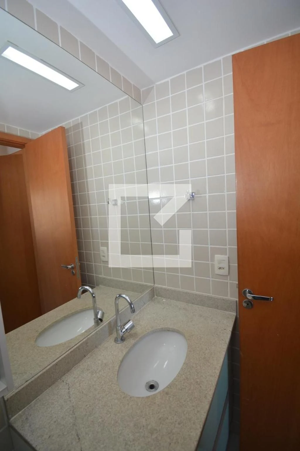 65 m² apartment with a mountain view and a private pool — photo 32
