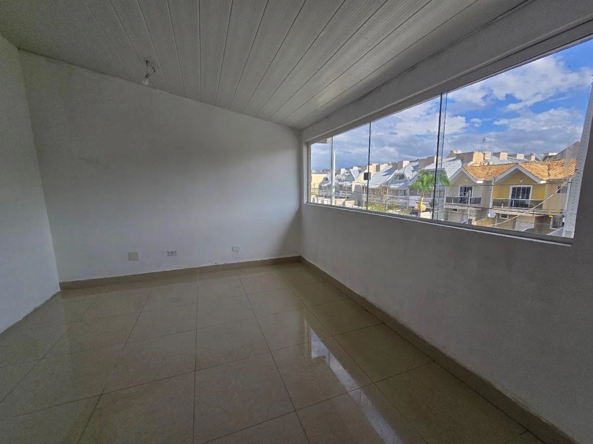 Triplex com 4 quartos e 2 suítes, 178 m² — photo 24