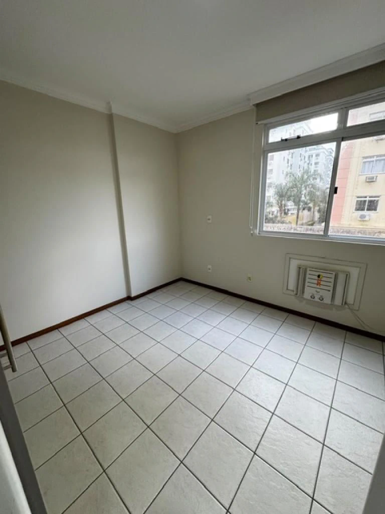 95 m² apartment with 2 bedrooms and a suite — photo 5
