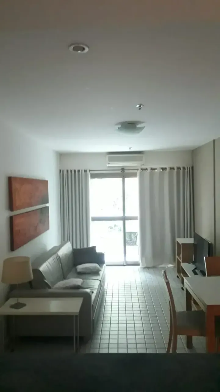 Apartamento mobiliado de 1 quarto com 1 vaga e varanda — photo 2