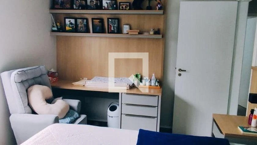Home office in a 2-bedroom apartment, 84 m² — photo 8