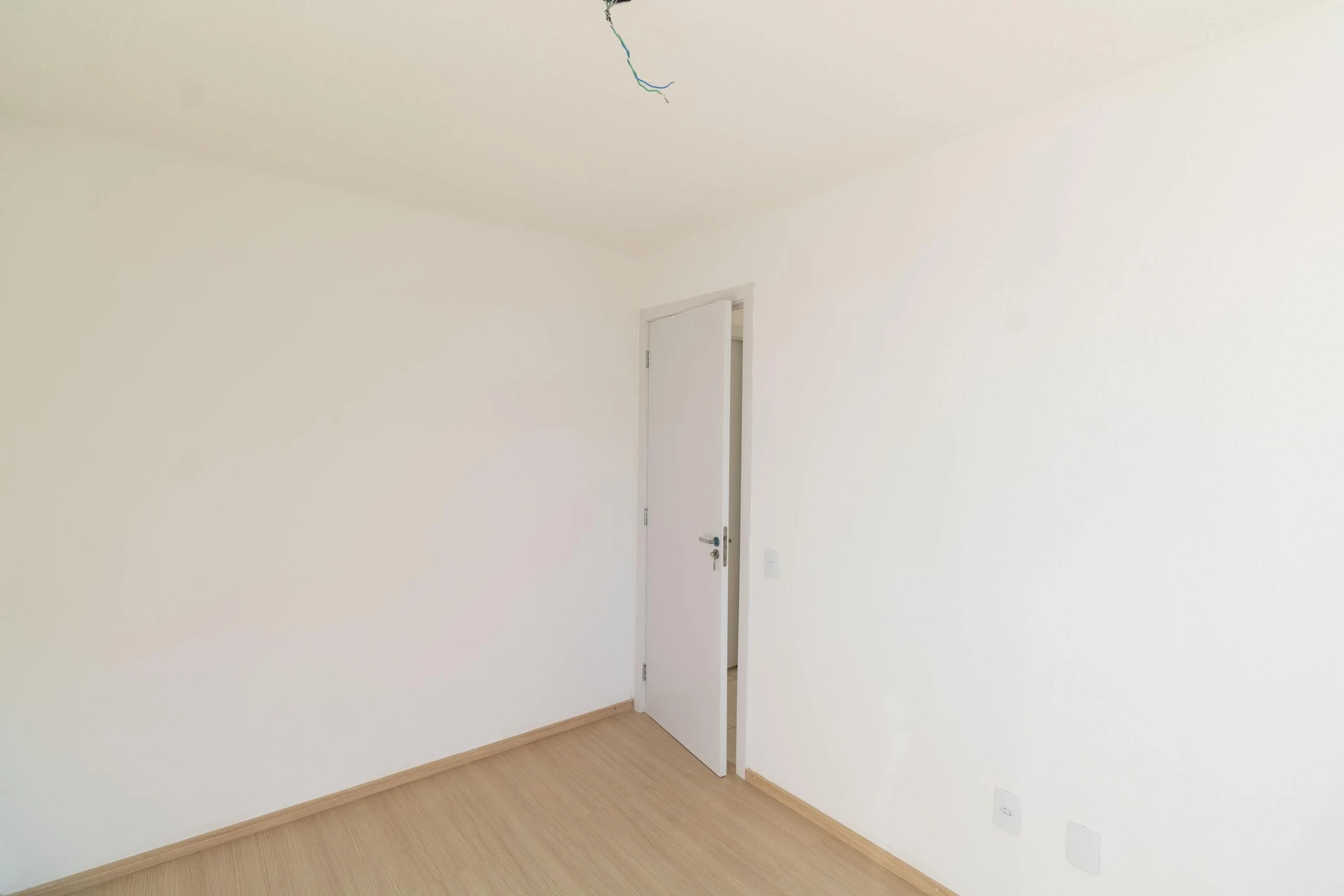 Apartamento de 2 quartos em condomínio com academia — photo 25