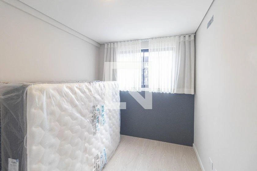 2-bedroom apartment in a building with a gym — photo 38