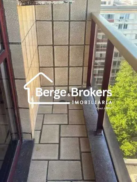 Triplex penthouse with 4 bedrooms and 5 bathrooms — photo 11