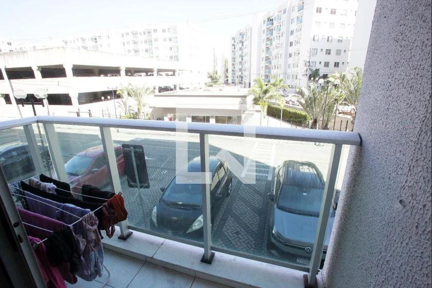 2-bedroom apartment with 1 bathroom, balcony — photo 3