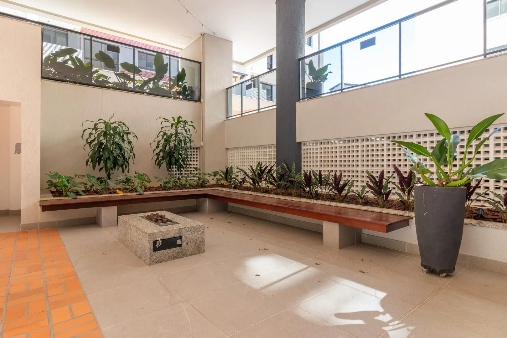 Apartamento amueblado de 2 dormitorios con suite y 76 m² — photo 18