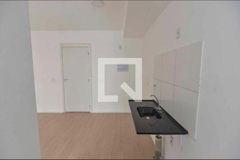 Wood or laminate floors in a 2-bedroom apartment, 45 m² — photo 15