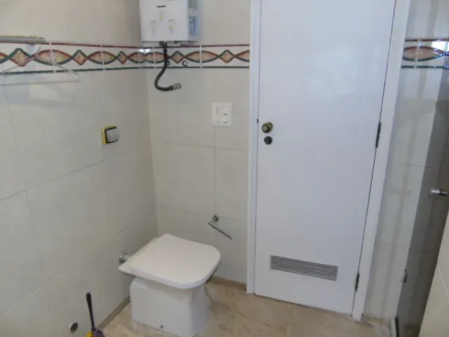 Rental apartment with 3 bedrooms, 2 baths and 133 m² — photo 30