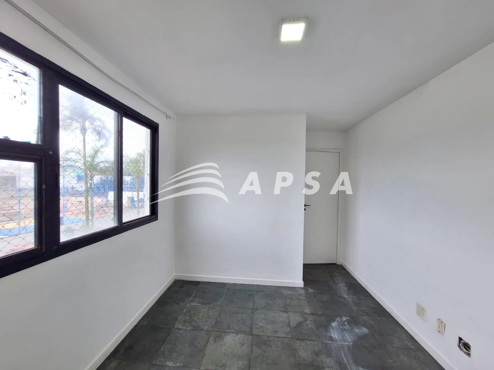 Квартира: 3 спальни, 1 со своей ванной, 84 м² — photo 14