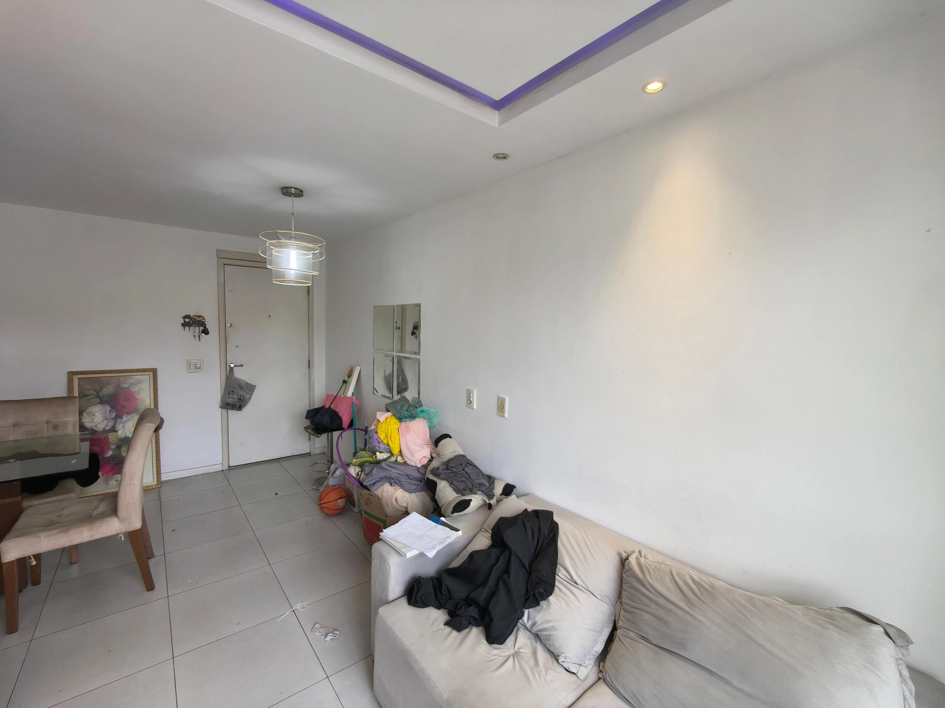 2-bedroom apartment in a building with a gym — photo 29