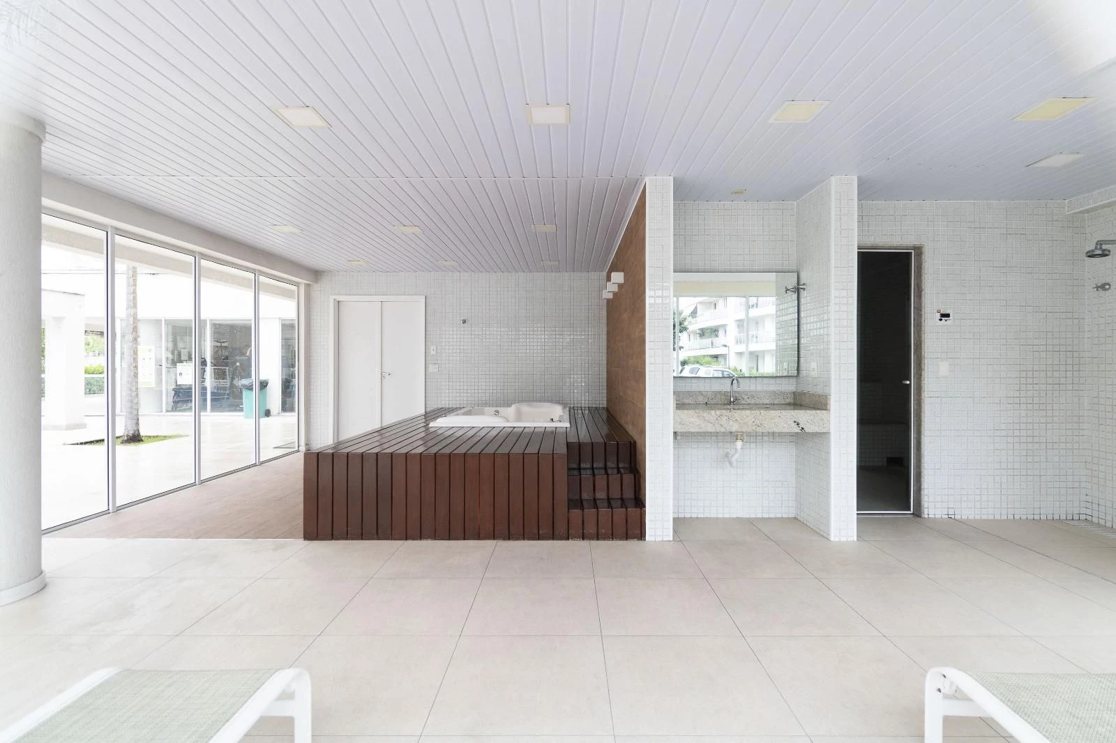 Apartamento mobiliado com 3 quartos e cozinha a gás — photo 62