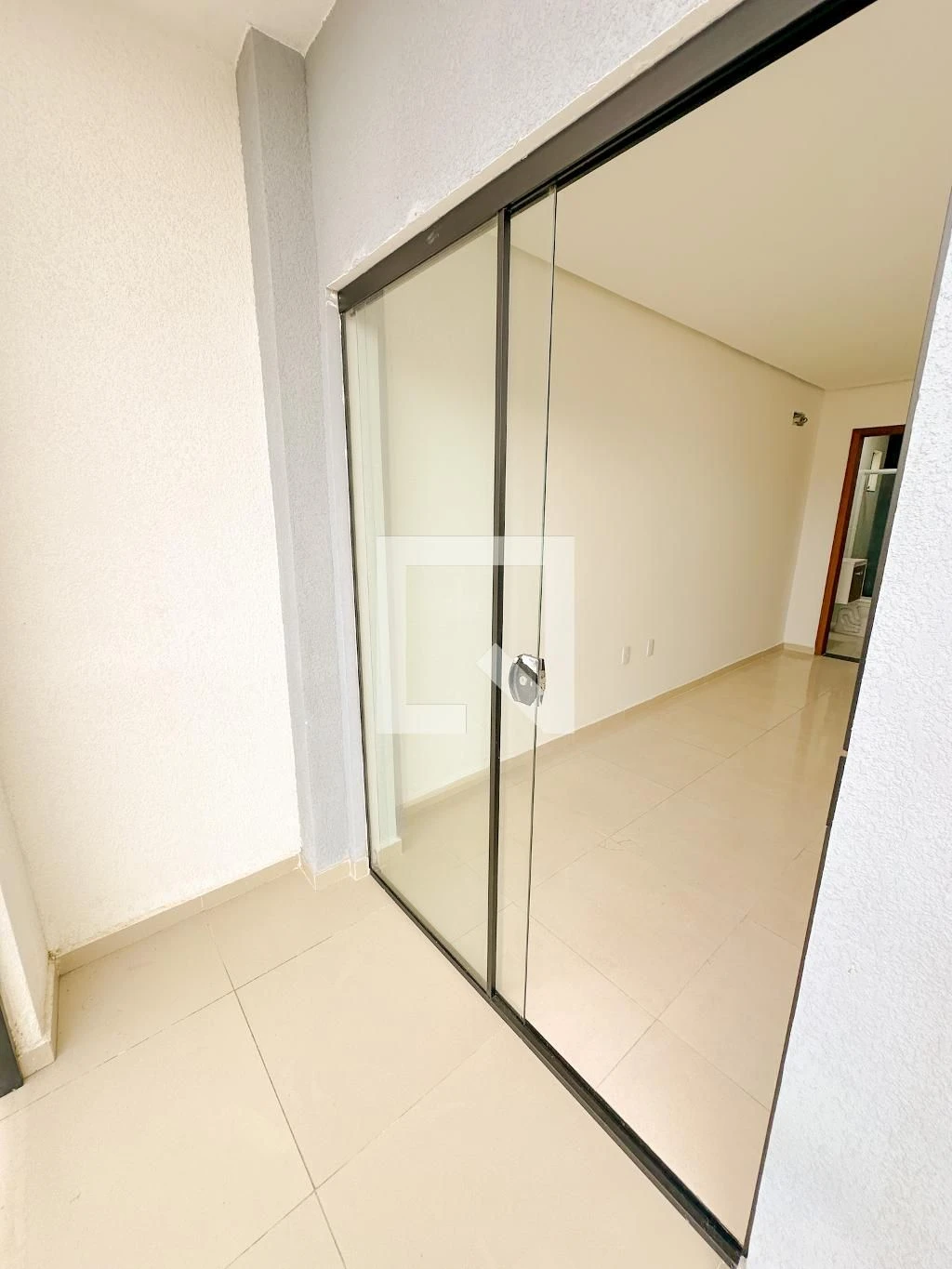 2-bedroom house with a park view — photo 43