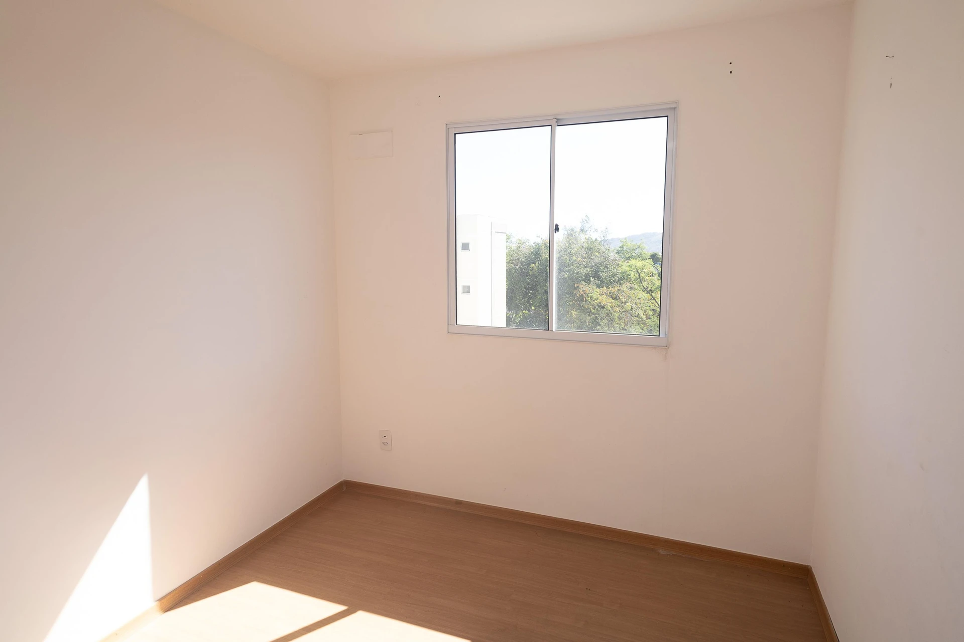 2-bedroom apartment with 1 bath and parking; pets ok — photo 15