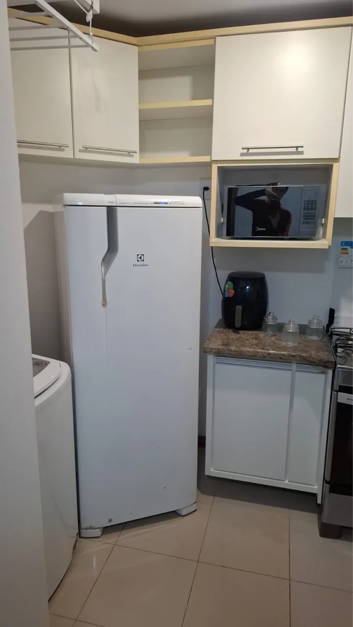 Furnished 1-bedroom apartment with 1 bathroom — photo 2