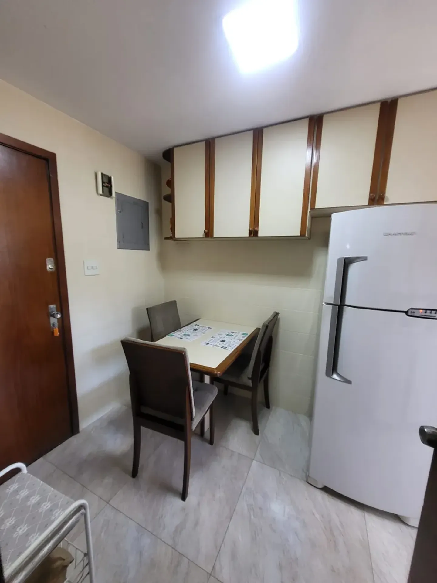 Furnished 126 m² apartment with 3 bedrooms and gas kitchen — photo 27