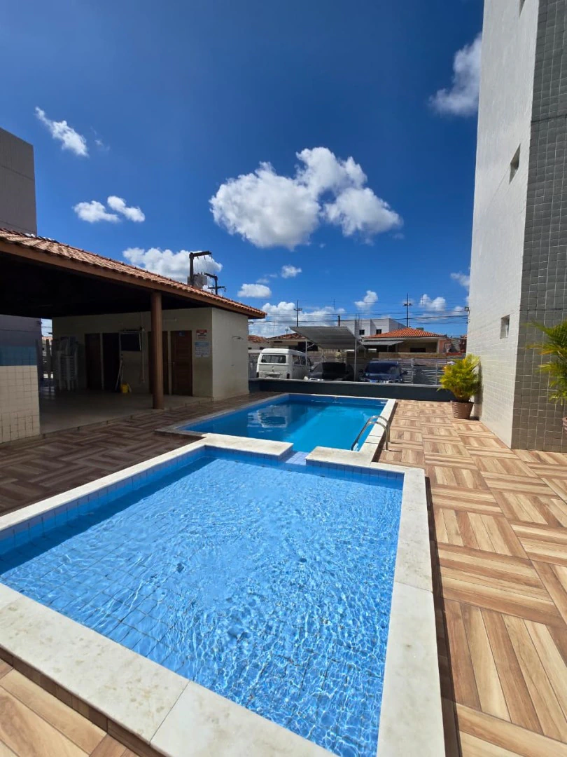 2-bedroom apartment with a washing machine in João Pessoa — photo 8
