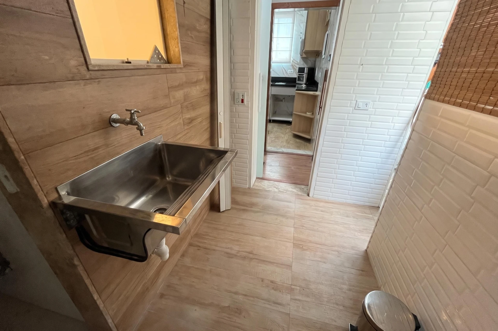 Apartment, 90 m², with a jacuzzi — photo 16