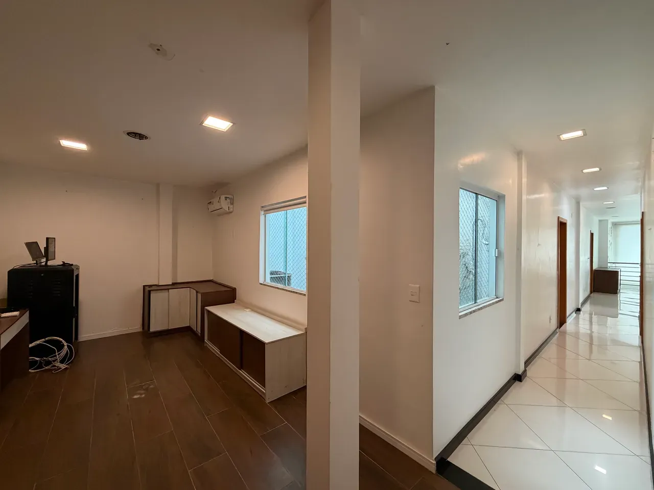475 m² house with 4 bedrooms and gas open-plan kitchen — photo 37