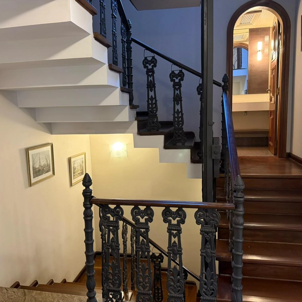 Мебльований будинок на 683 м² з 7 спальнями — photo 17