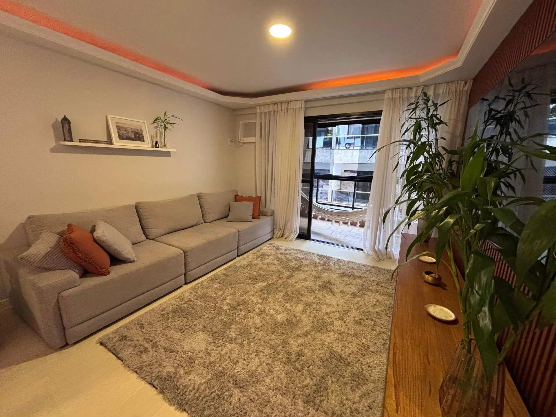 Apartamento mobiliado com 3 quartos e varanda — photo 9