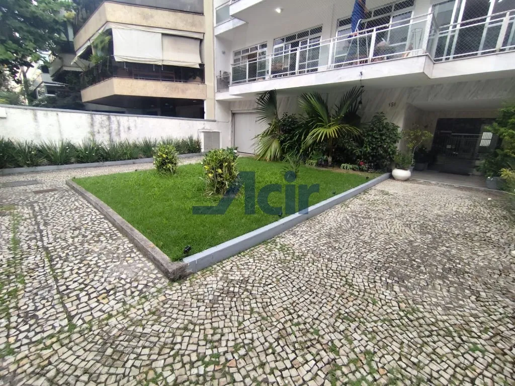 3-bedroom apartment, 1 with its own bathroom, 122 m² — photo 16