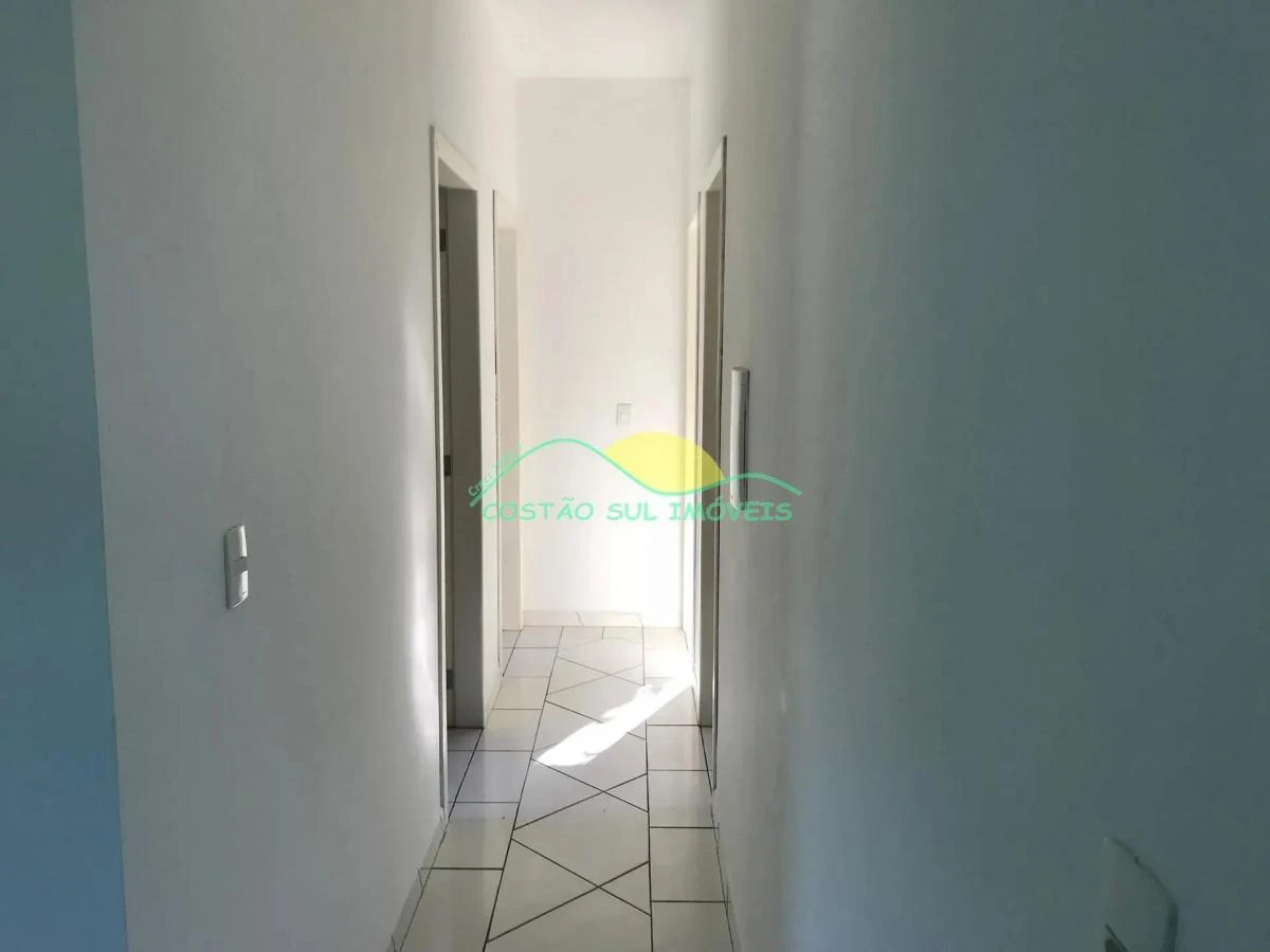 Ground-floor apartment with 3 bedrooms and separate kitchen — photo 5