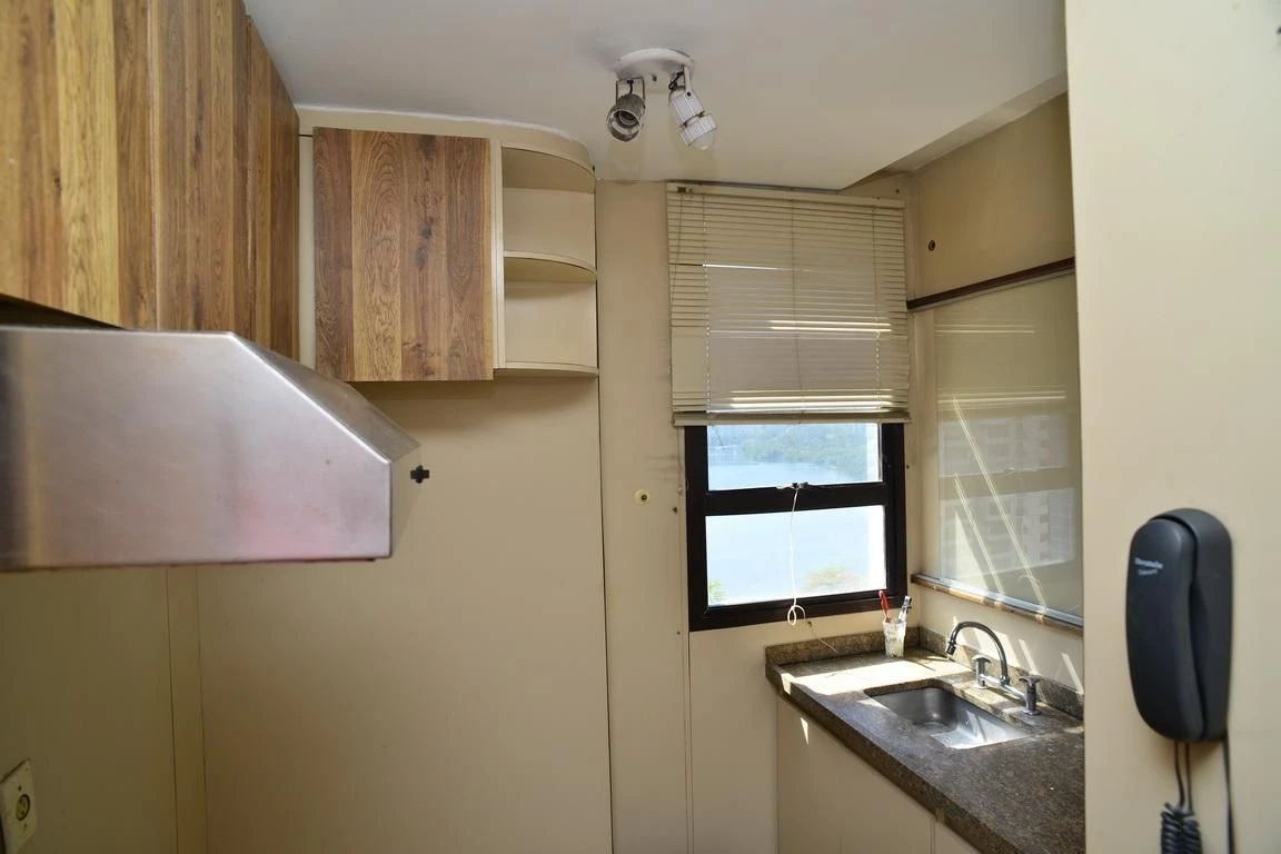 Apartamento com 2 quartos, varanda e 1 vaga no prédio — photo 12