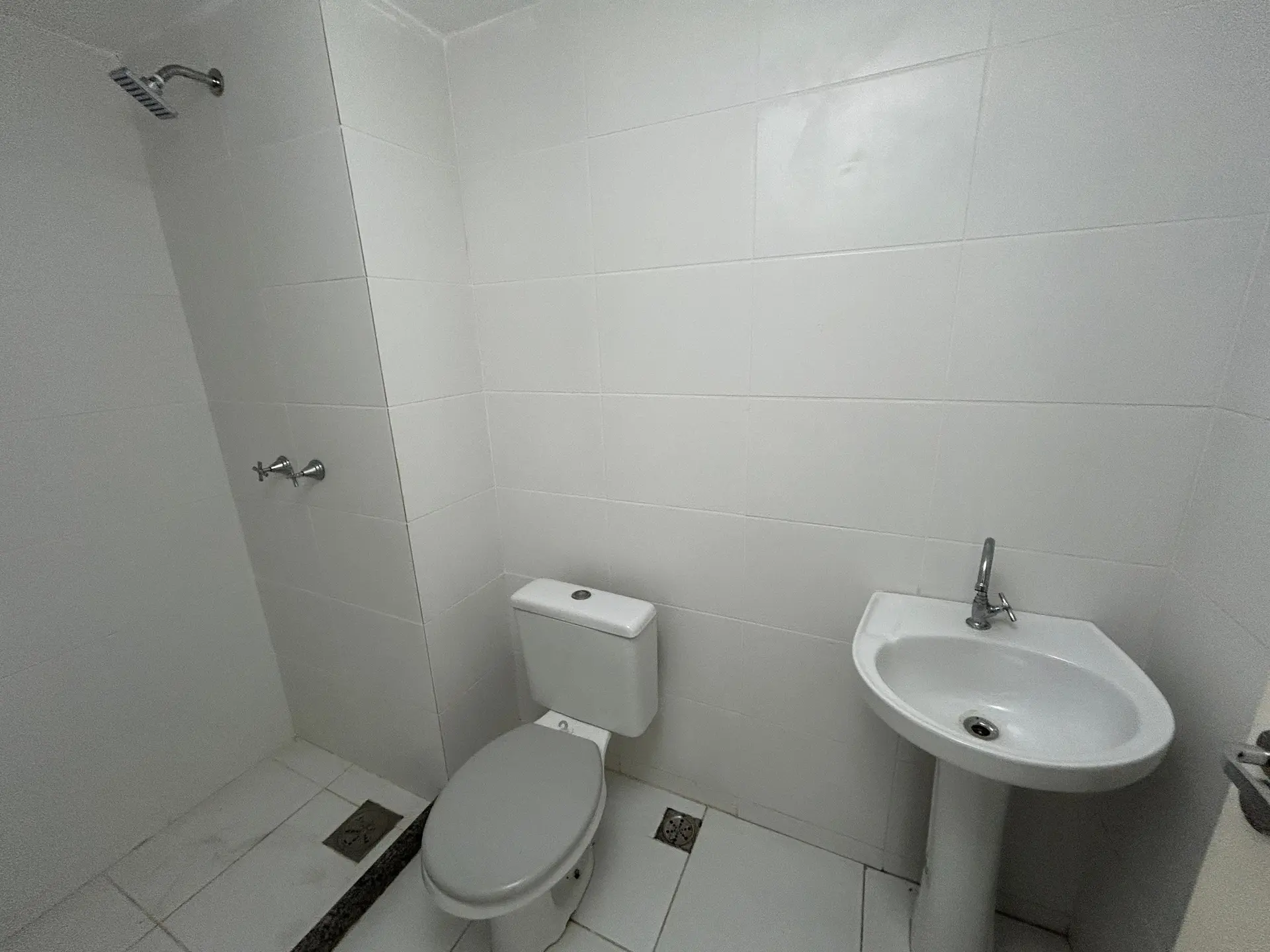 Apartamento sem mobília de 1 quarto com 2 banheiros — photo 33