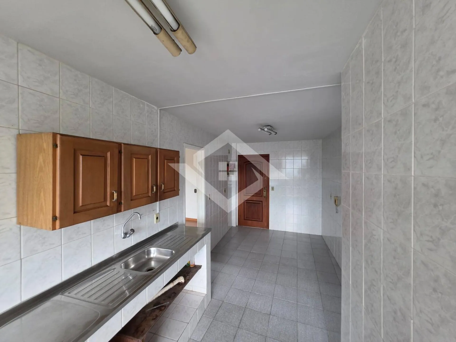 3-bedroom apartment with a closed gas kitchen — photo 30