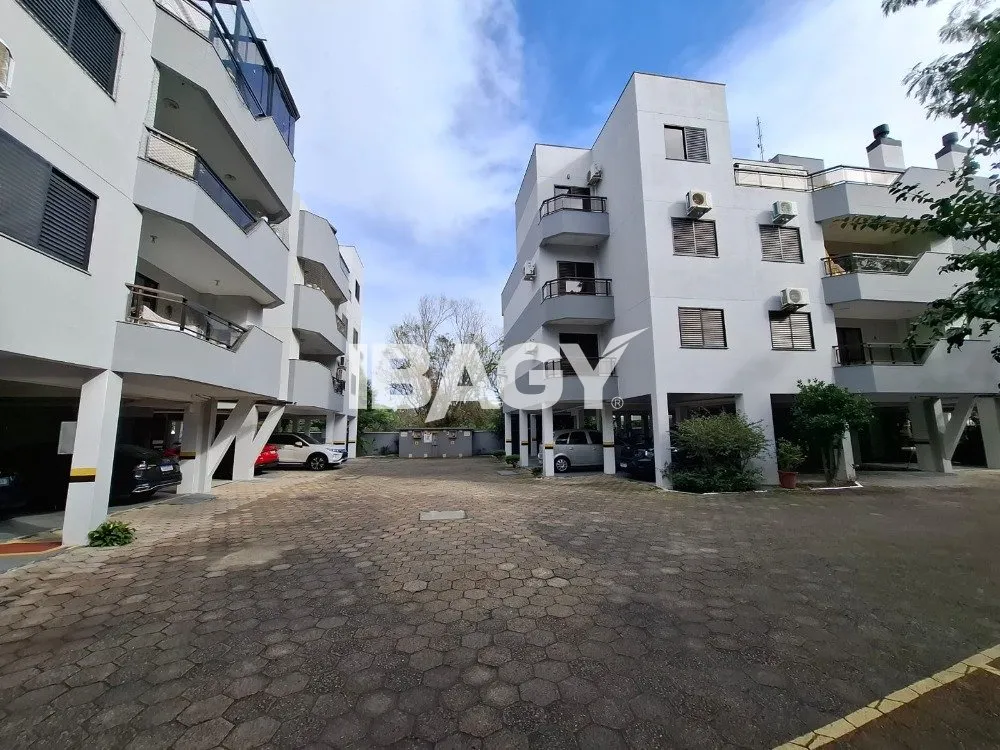 Apartamento amueblado de 3 dormitorios con balcón y parrilla — photo 15