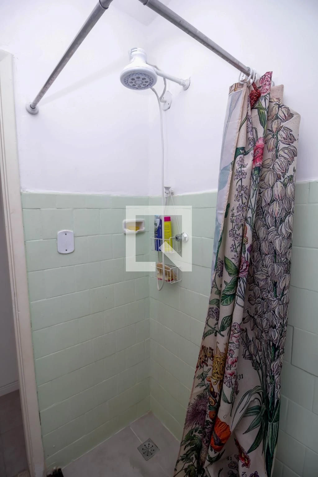 Furnished studio, 32 m², with a home office — photo 17