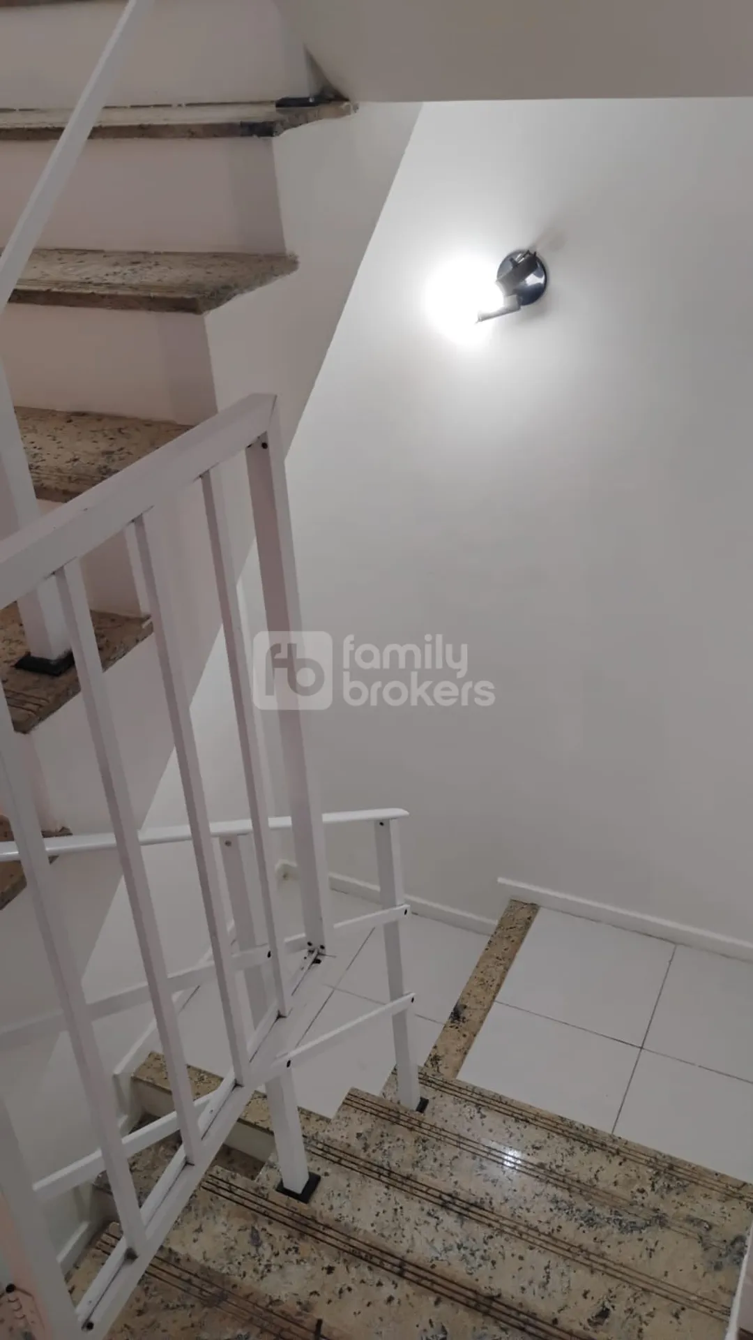 Casa, 300 m², com varanda gourmet — photo 38