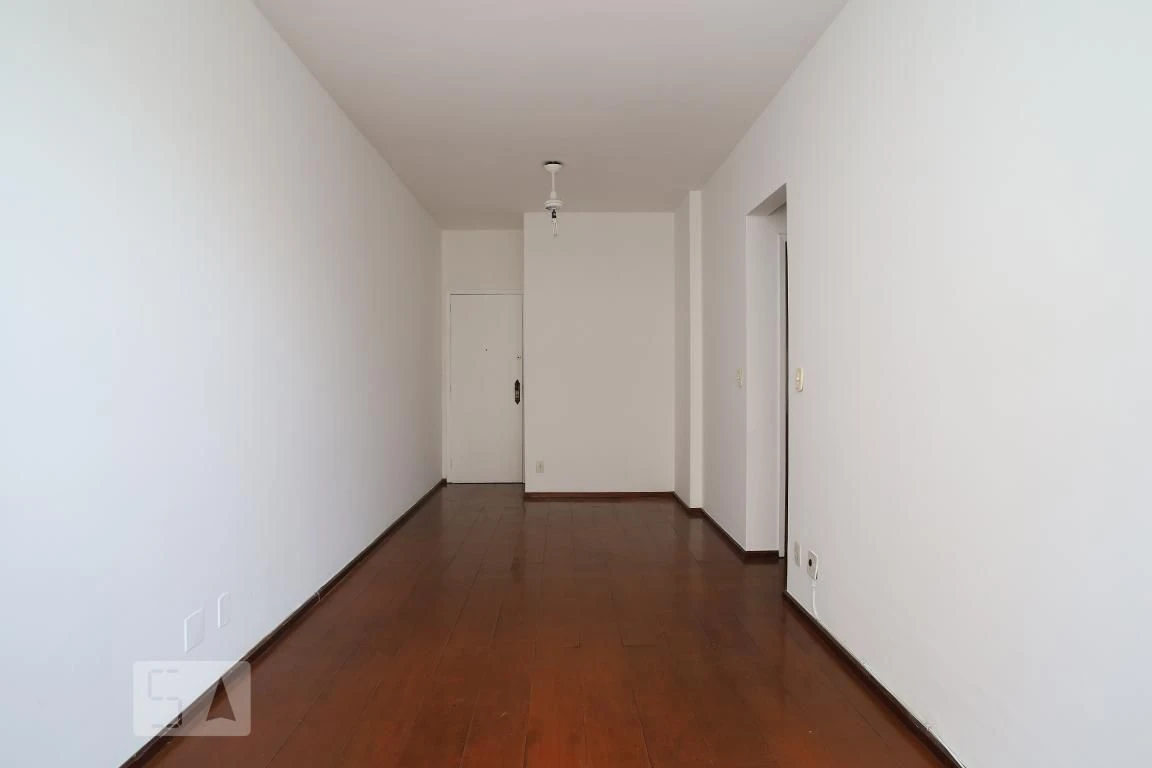 Home office in a 2-bedroom apartment, 60 m² — photo 25