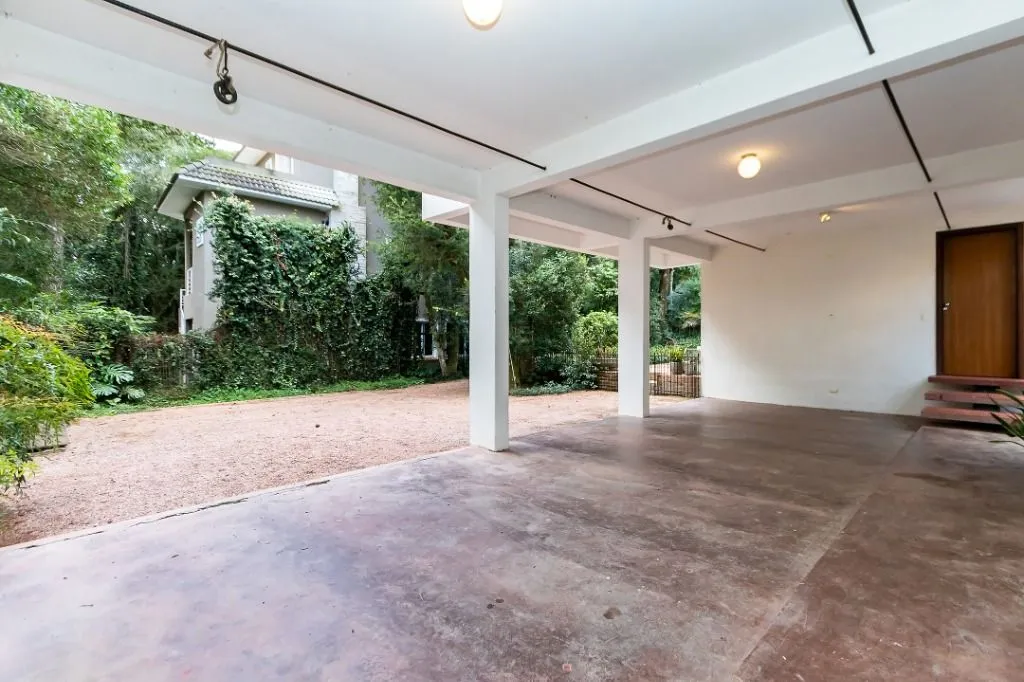 Casa industrial sin amueblar con 3 dormitorios y 890 m² — photo 45