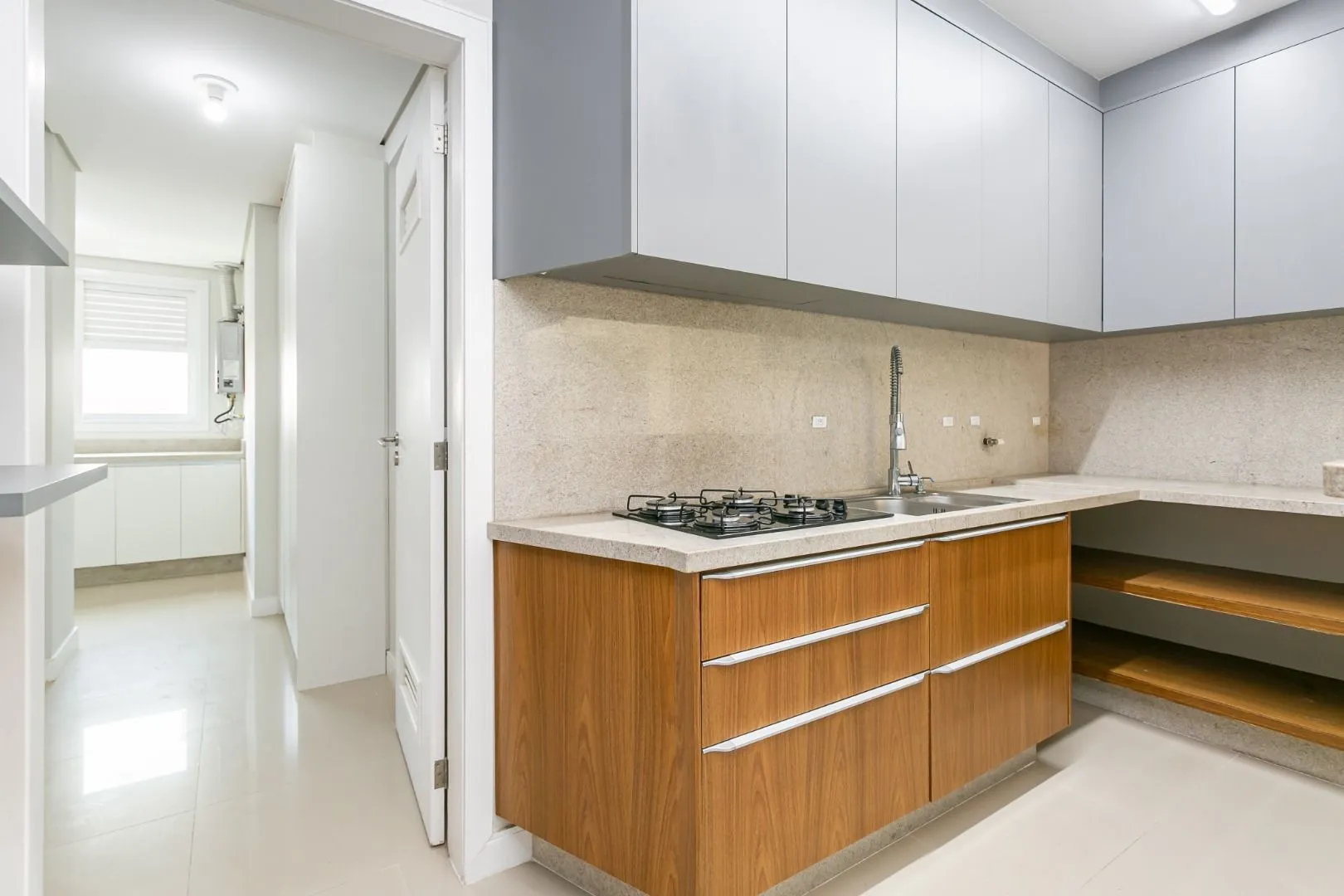 Пентхаус 260 м²: 3 спальни с ванными и 3 места парковки — photo 13