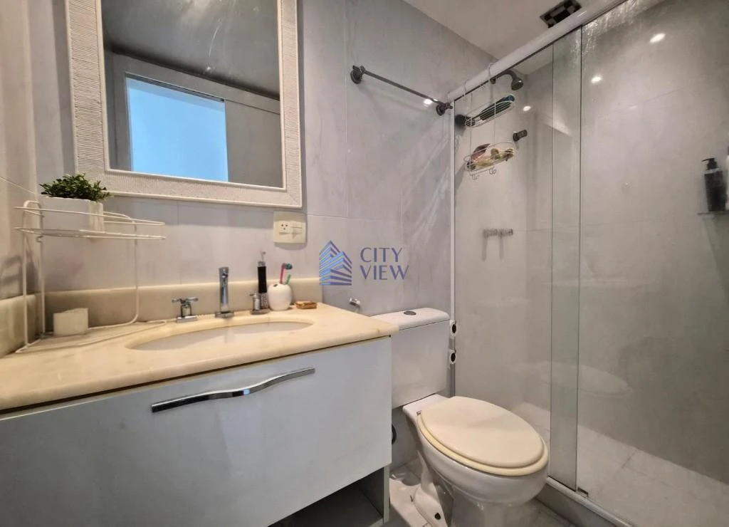Furnished 2-bedroom duplex with private terrace — photo 10