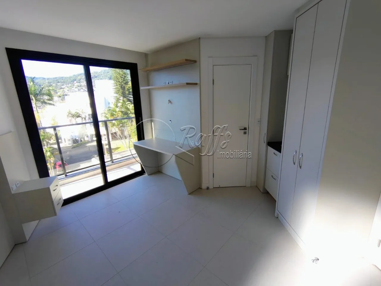 Estudio amueblado de 25 m² con balcón cerrado — photo 10