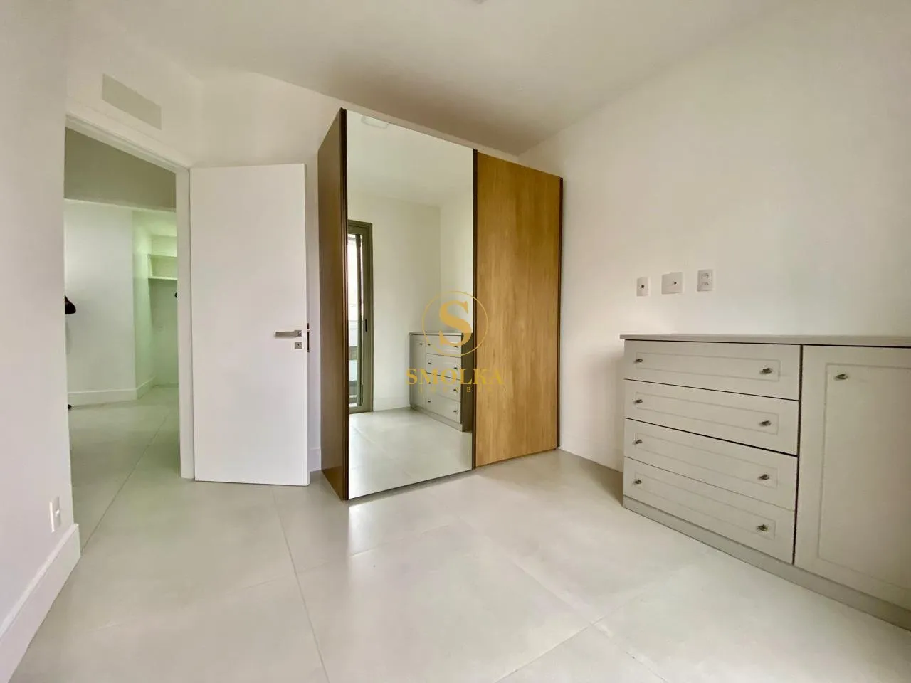 Private pool in a 2-bedroom apartment, 60 m² — photo 24